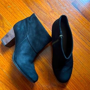 Cole Haan Cassidy Ankle Booties sz 8.5